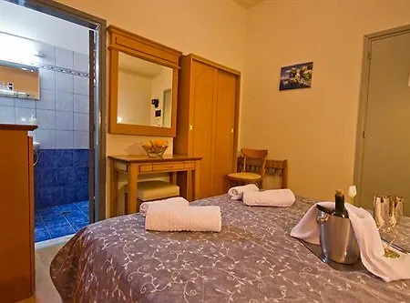 Rhodes فندق Rhodes City