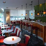 Rhodes 2*